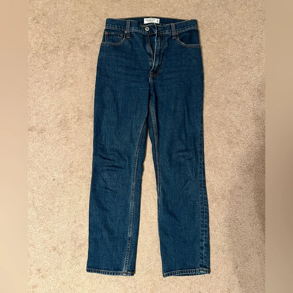 Abercrombie jeans - Picture 1 of 4